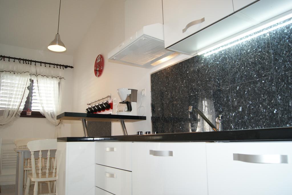 Sunset Apartment Selce Rum bild